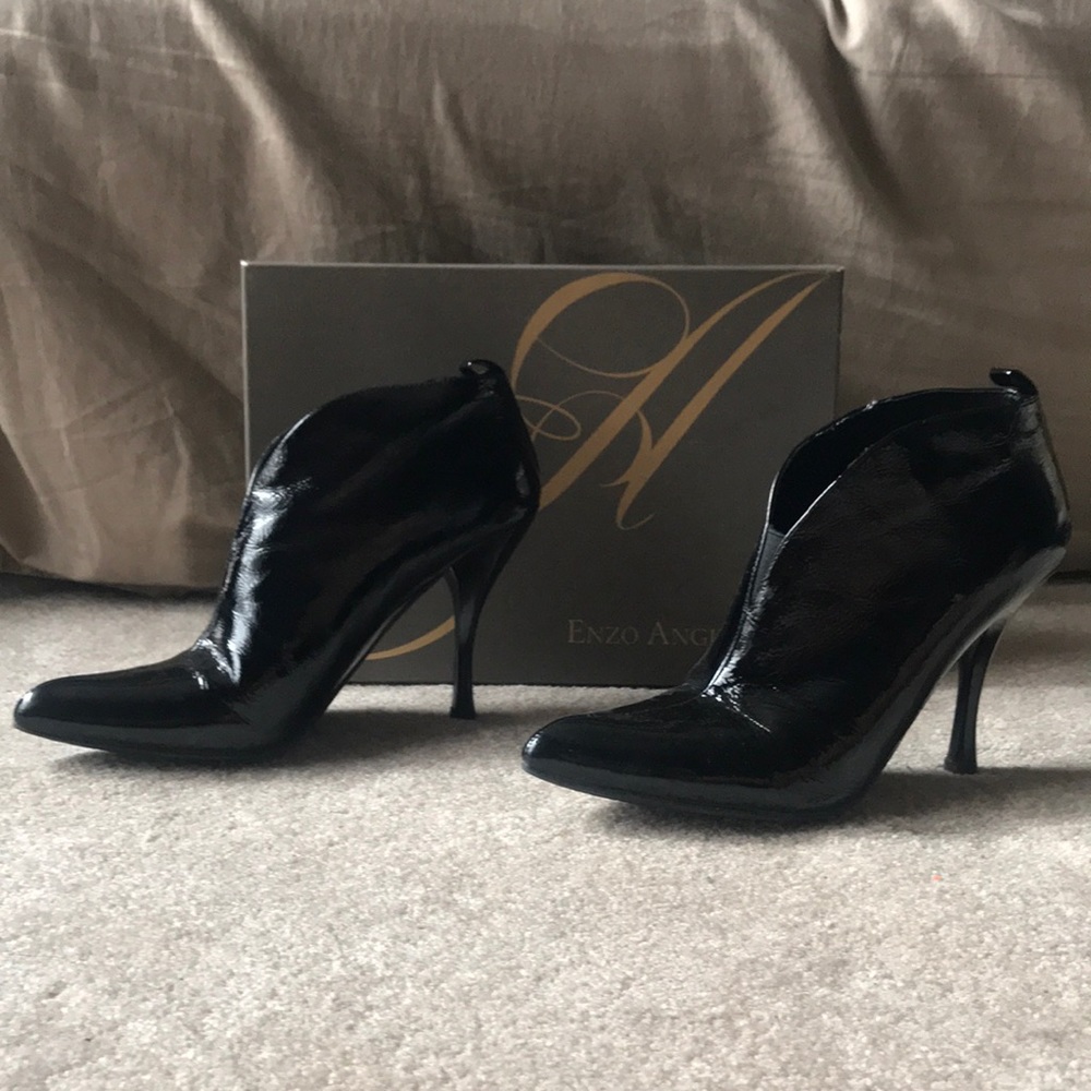 Enzo Angiolini pointy toe heel